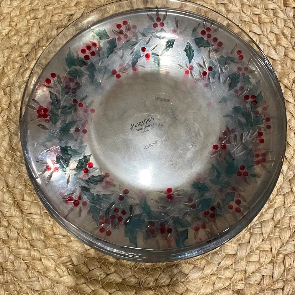 Pfaltzgraff Winter Berry Decorative Glass Plate-Red, Green Design. 8 Available.